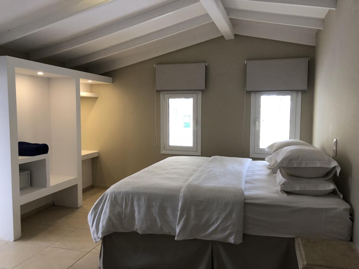 Parthenis Hotel & Suites มาเลีย ภายนอก รูปภาพ
